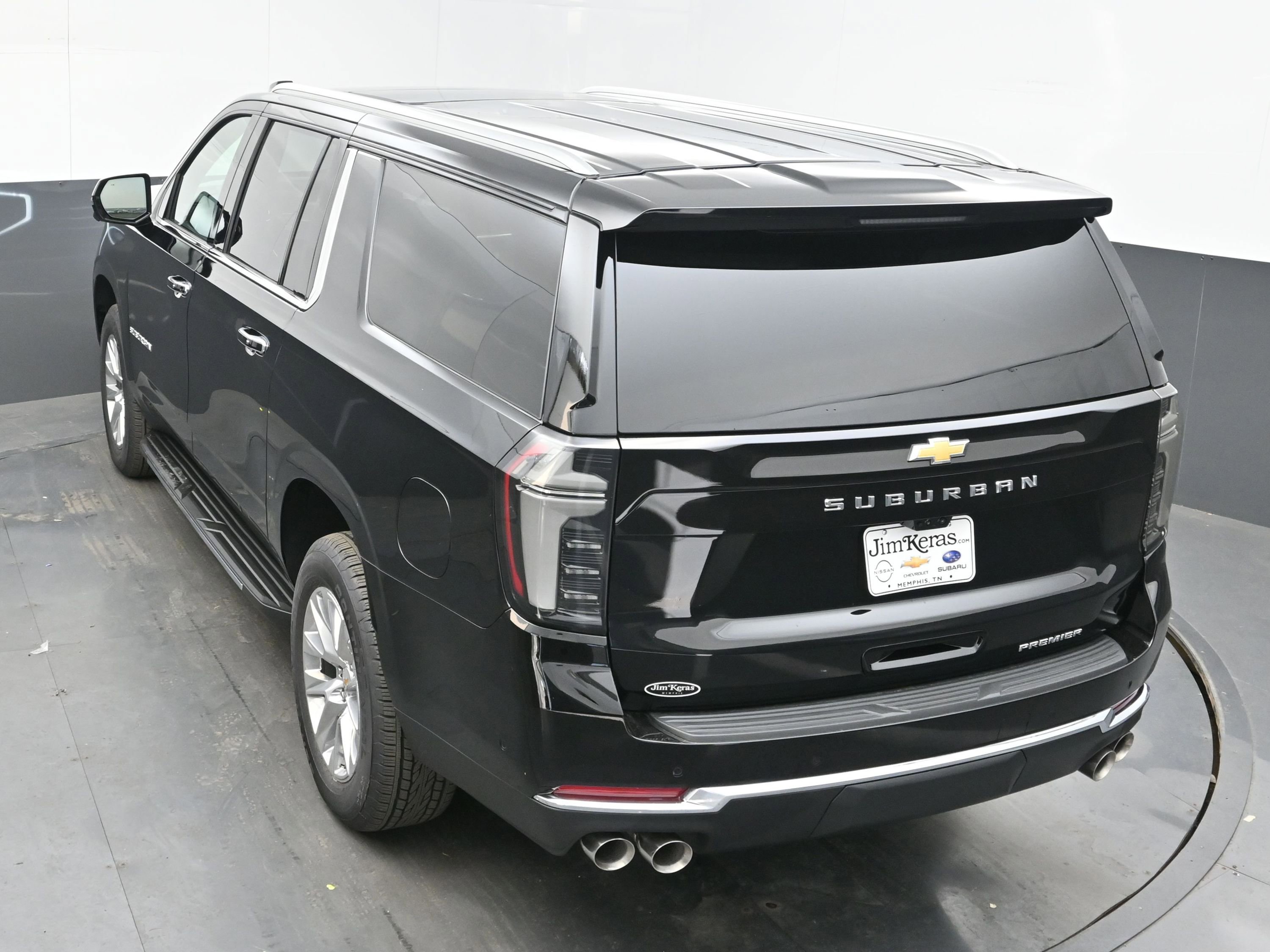 New 2026 Chevrolet Suburban Premier RWD image 28
