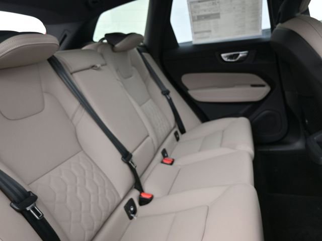 New 2026 Volvo XC60 B5 Plus w/ Protection Package Premier image 34