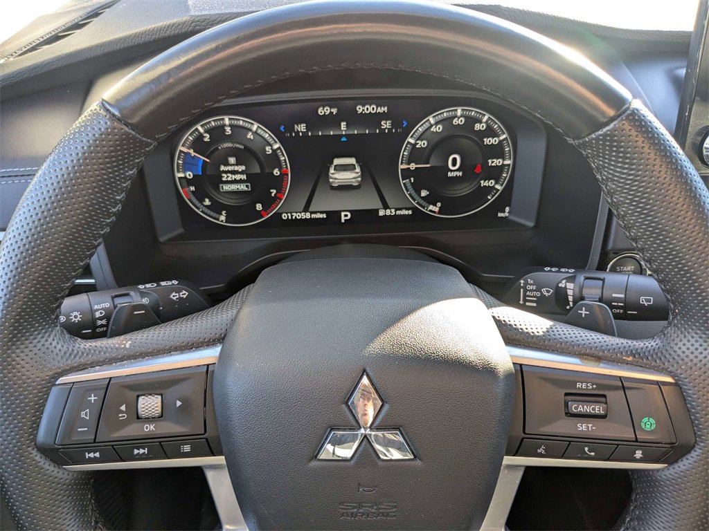 Used 2024 Mitsubishi Outlander SEL image 30