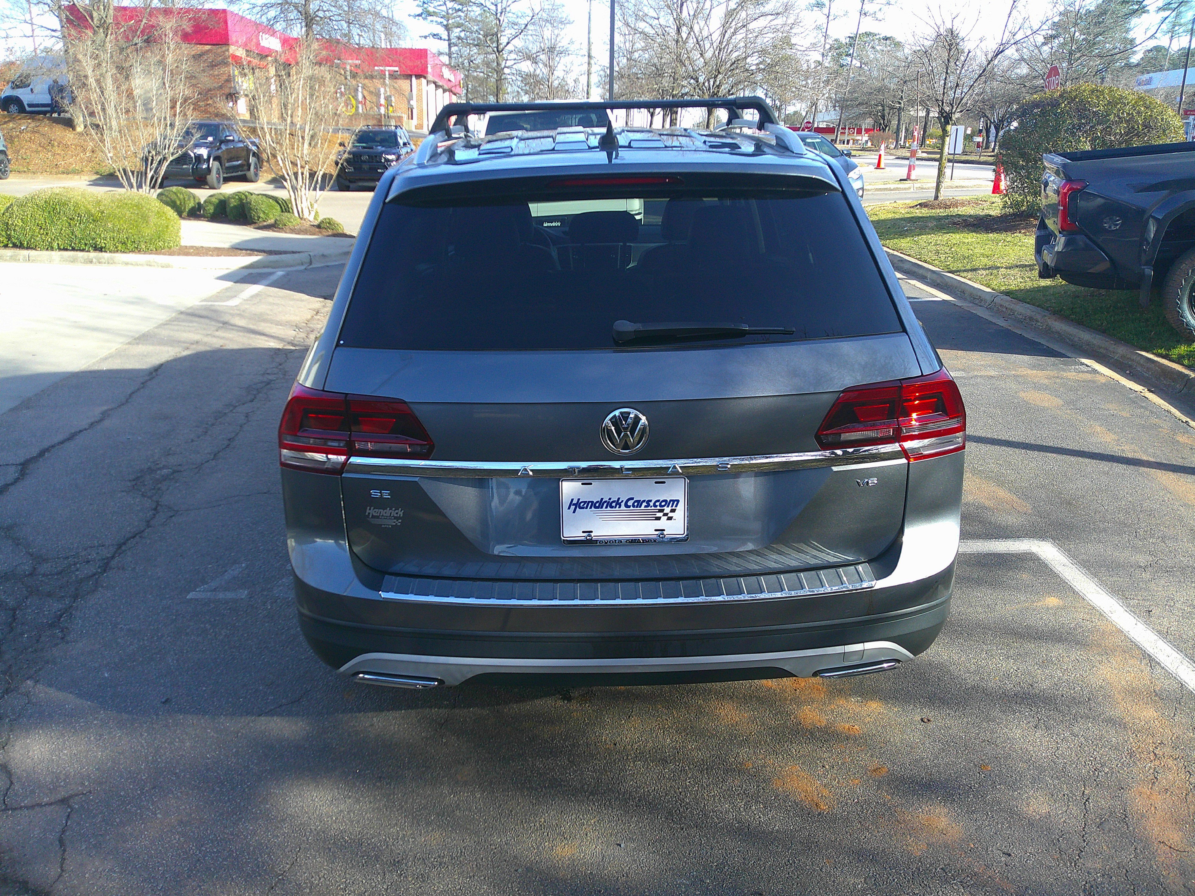 Used 2018 Volkswagen Atlas SE image 10