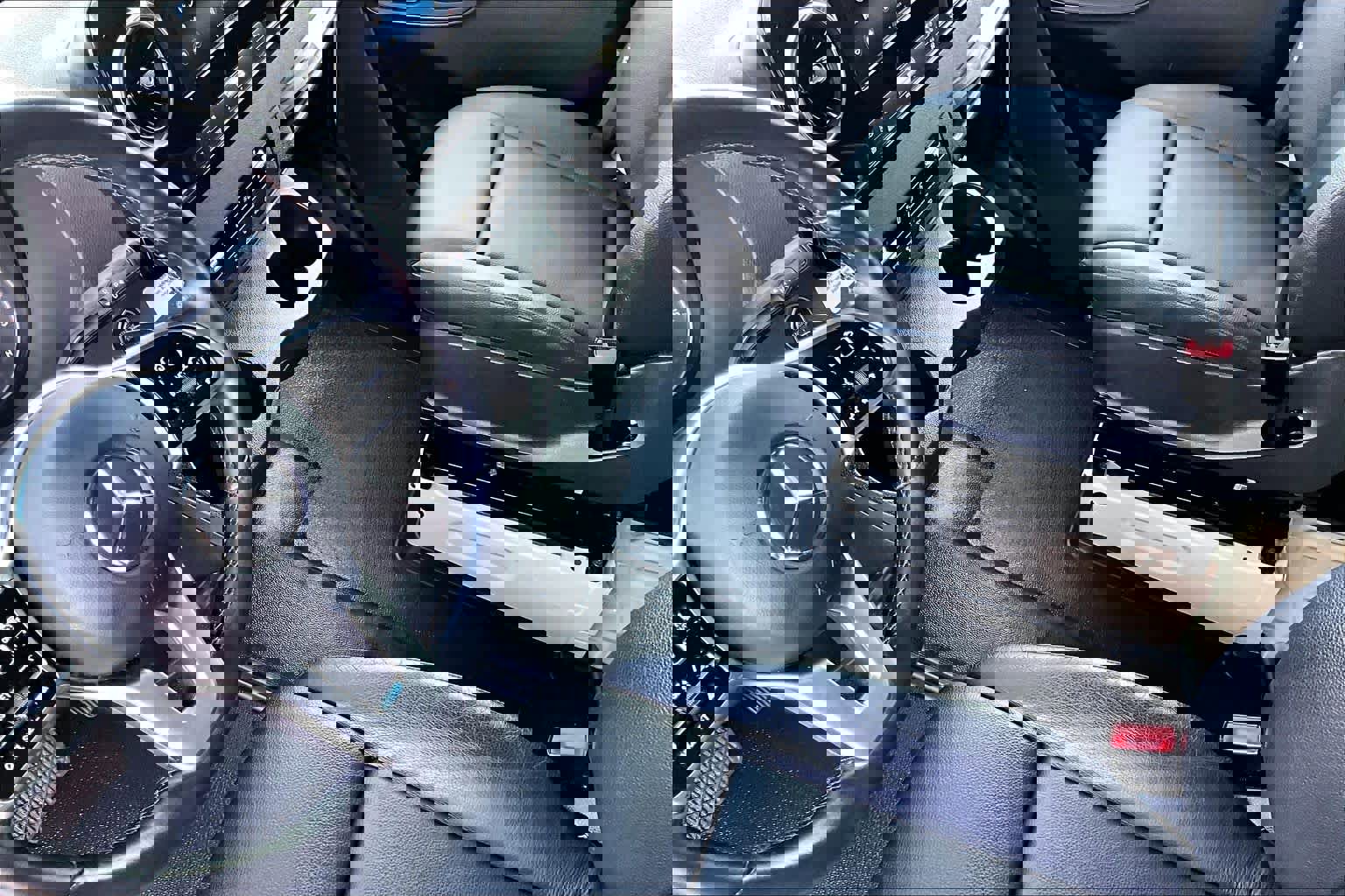 Used 2023 Mercedes-Benz Sprinter 2500 image 17