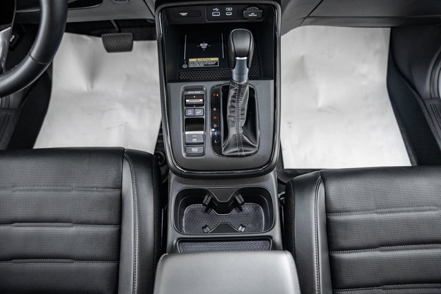 Used 2025 Honda CR-V EX-L image 29