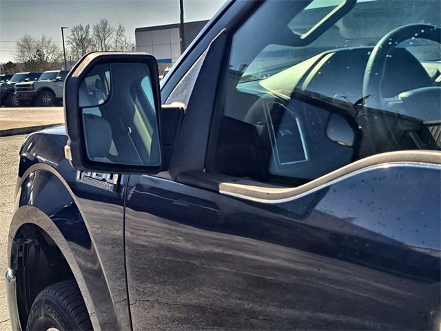 Used 2016 Ford F150 XLT w/ Equipment Group 302A Luxury image 11