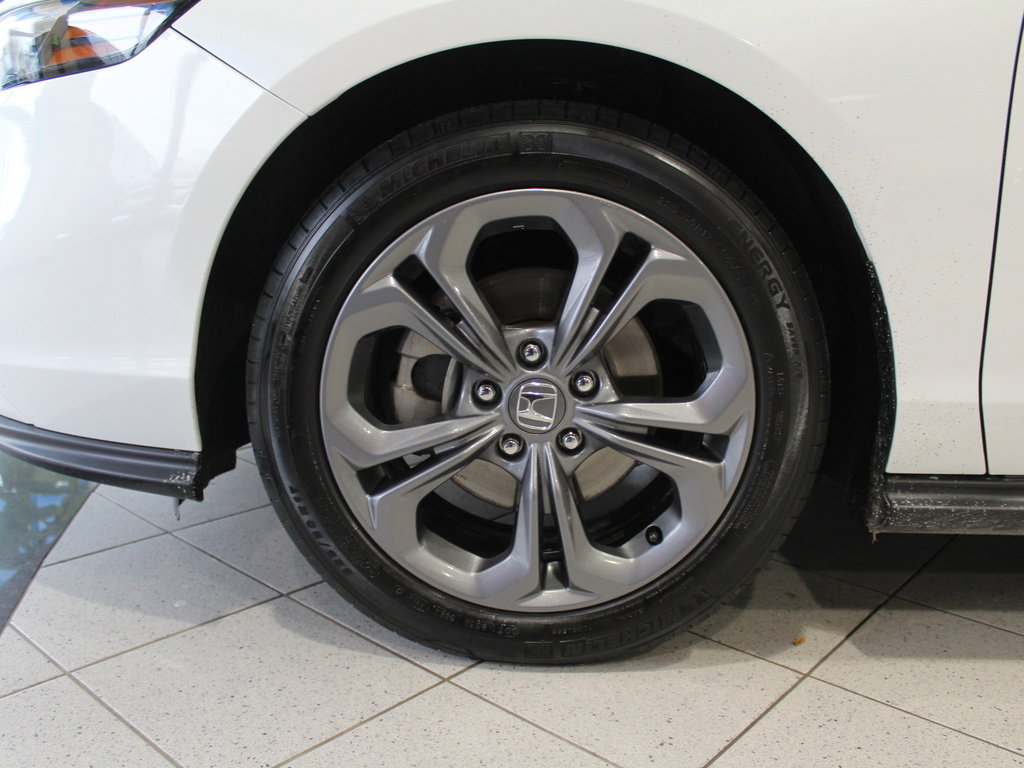 Certified 2023 Honda Accord EX image 9