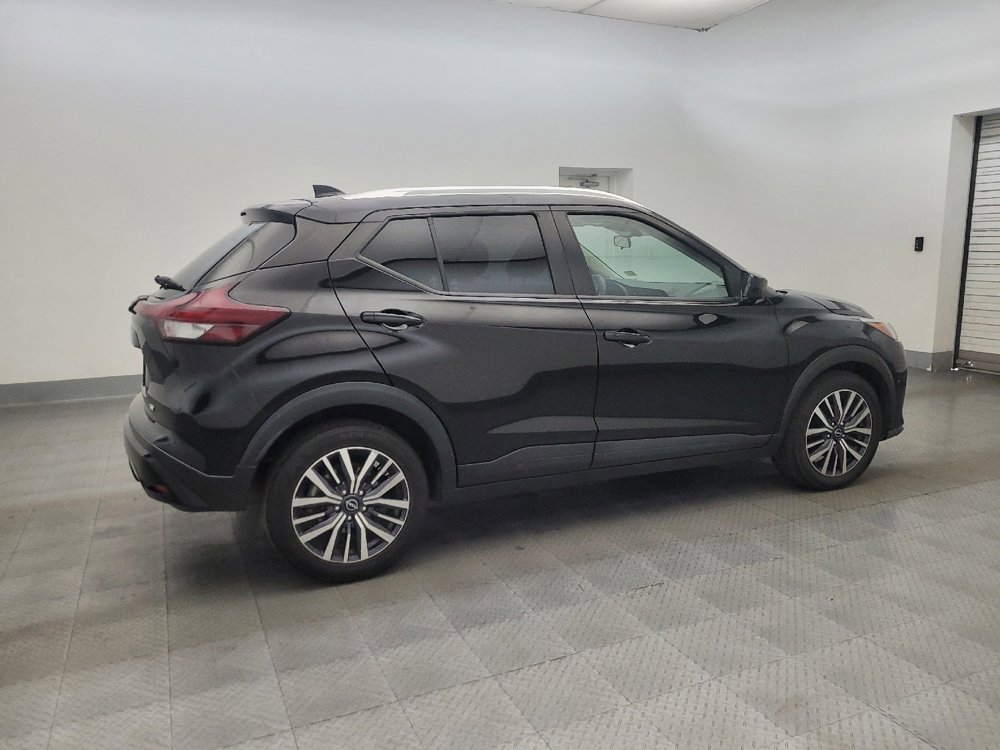 Used 2022 Nissan Kicks SV FWD image 10