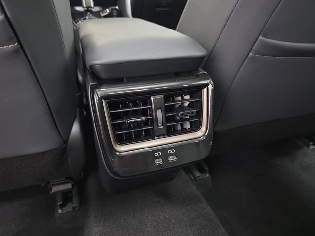 Certified 2024 Toyota Crown Limited image 33