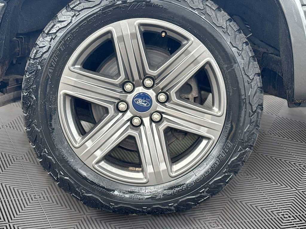 Used 2020 Ford F150 Lariat w/ Equipment Group 502A Luxury image 33