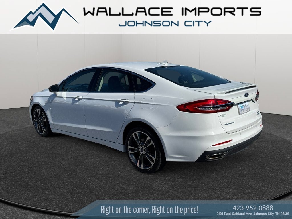 Used 2020 Ford Fusion Titanium AWD/4WD image 3