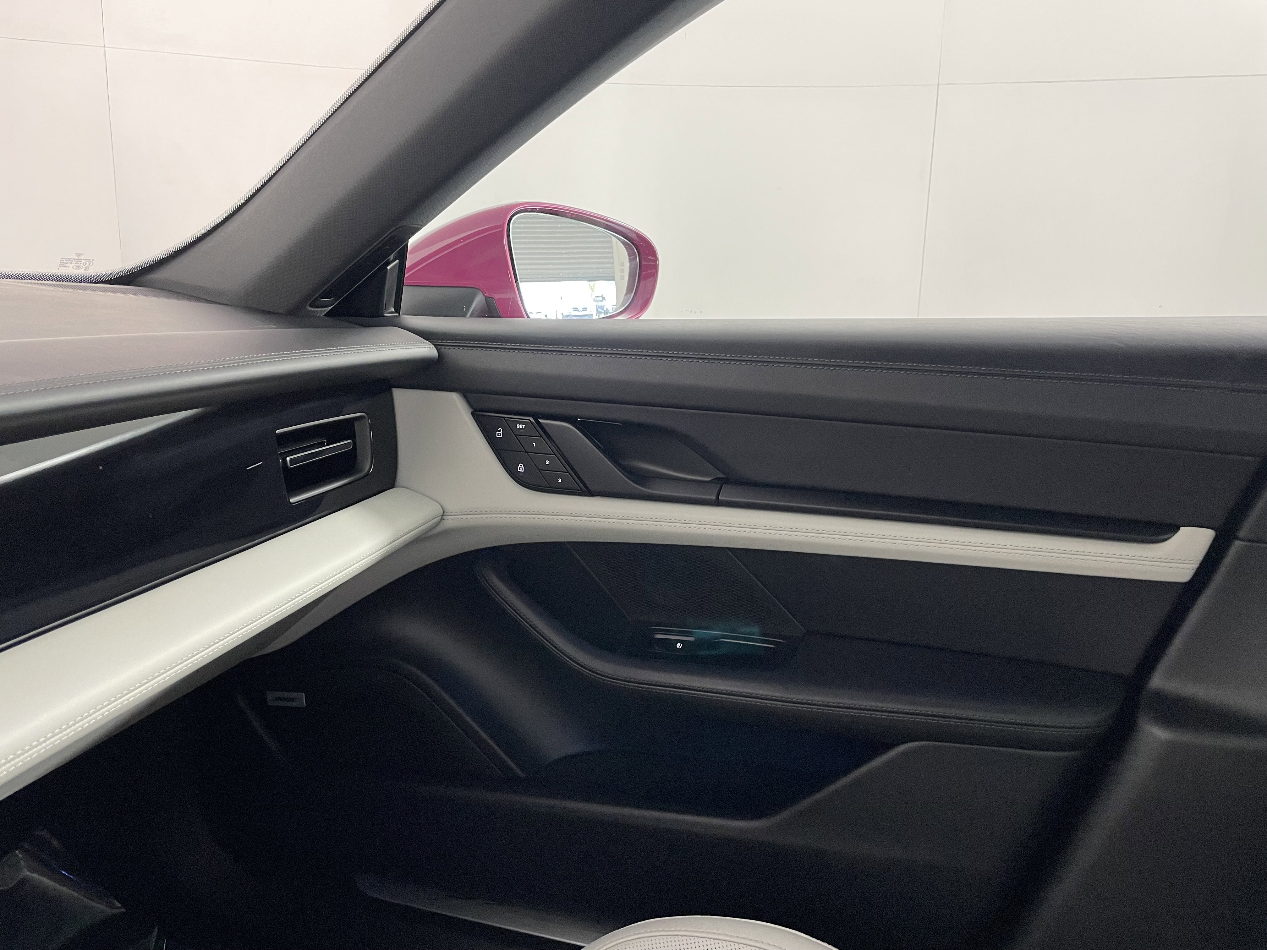 Certified 2022 Porsche Taycan 4S image 14