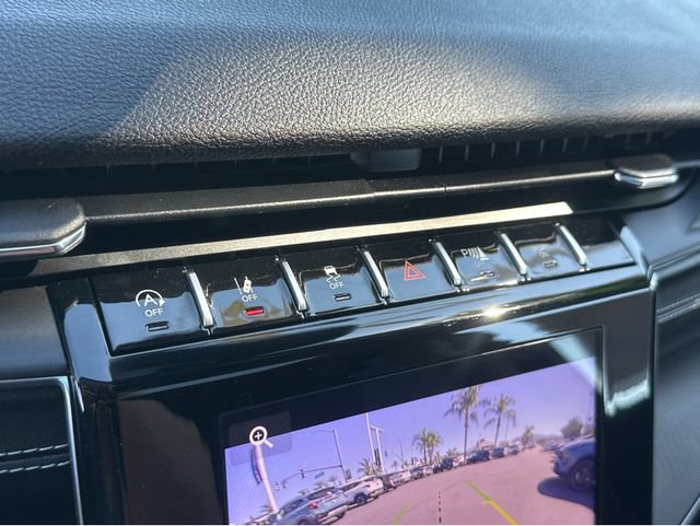 Used 2024 Jeep Grand Cherokee Laredo X w/ Trailer Tow Package image 29