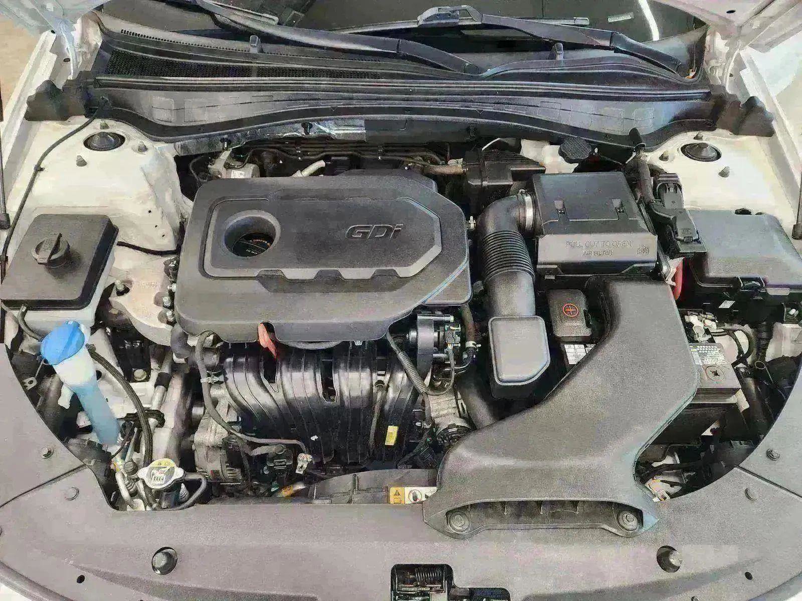 Used 2020 Kia Optima LX image 30