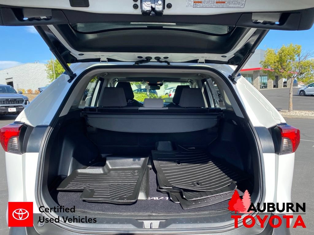 Certified 2021 Toyota RAV4 XLE w/ Convenience Package AWD/4WD image 13