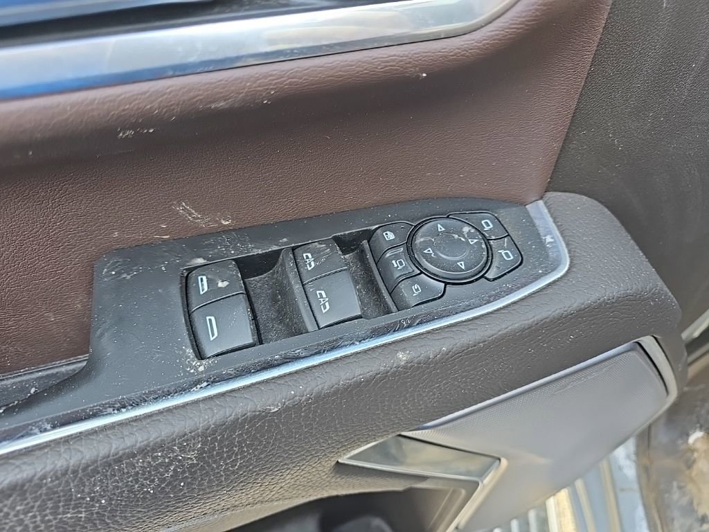 Used 2025 GMC Sierra 2500 Denali w/ Denali Reserve Package image 8