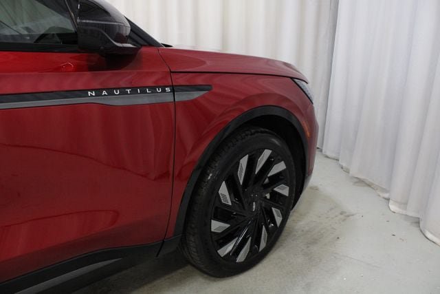 New 2026 Lincoln Nautilus Reserve w/ Jet Appearance Package AWD/4WD image 71