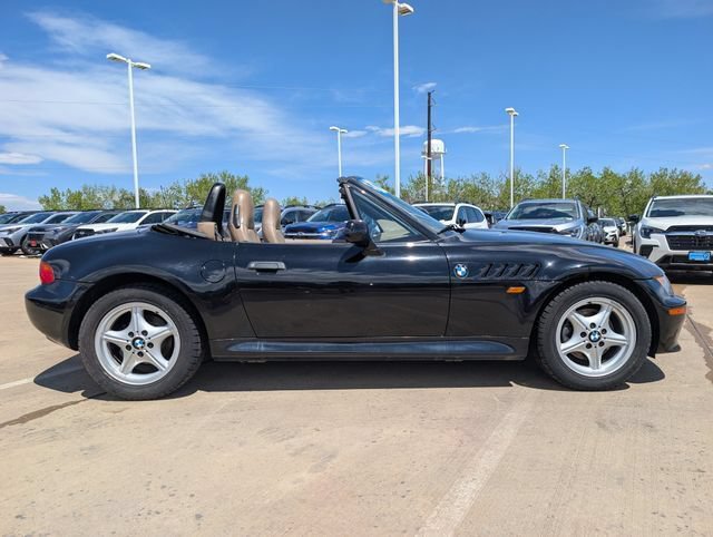 Used 1999 BMW Z3 2.5i RWD image 2