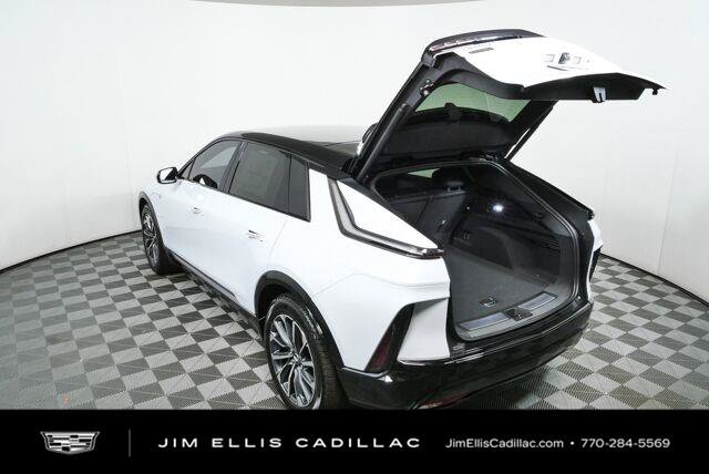 New 2027 Cadillac Lyriq Sport RWD image 29