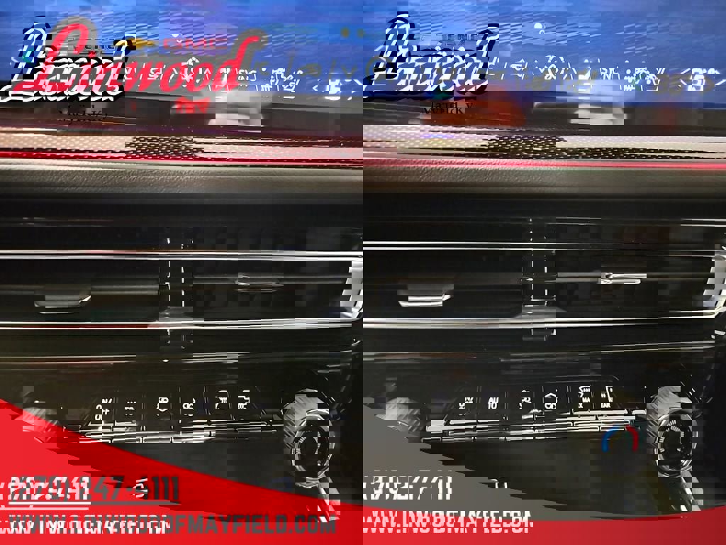 New 2026 Chevrolet Traverse RS image 28