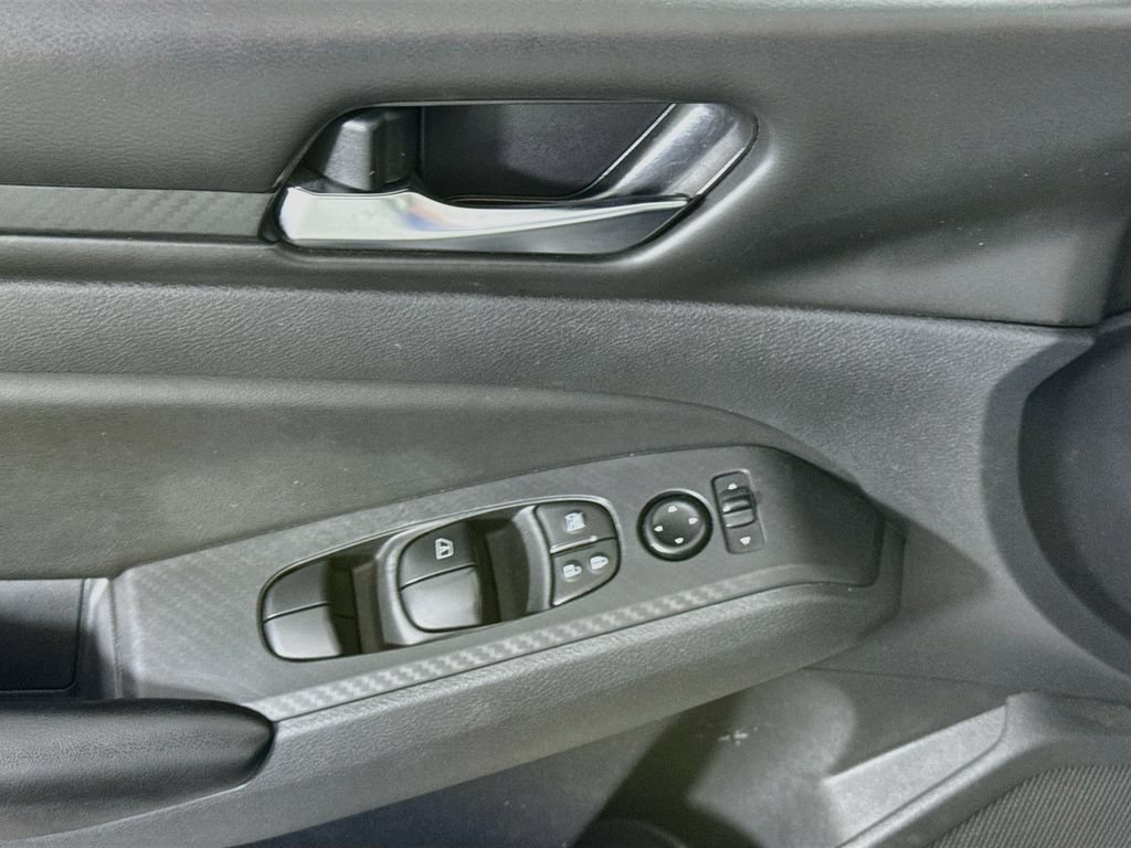 Certified 2022 Nissan Altima 2.5 S FWD image 22
