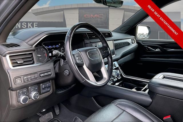 Used 2021 GMC Yukon Denali w/ Denali Premium Package image 15