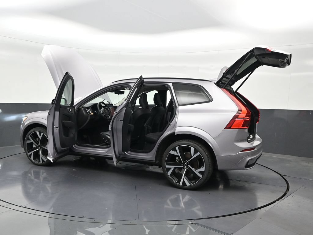 New 2026 Volvo XC60 T8 Ultra AWD/4WD image 32