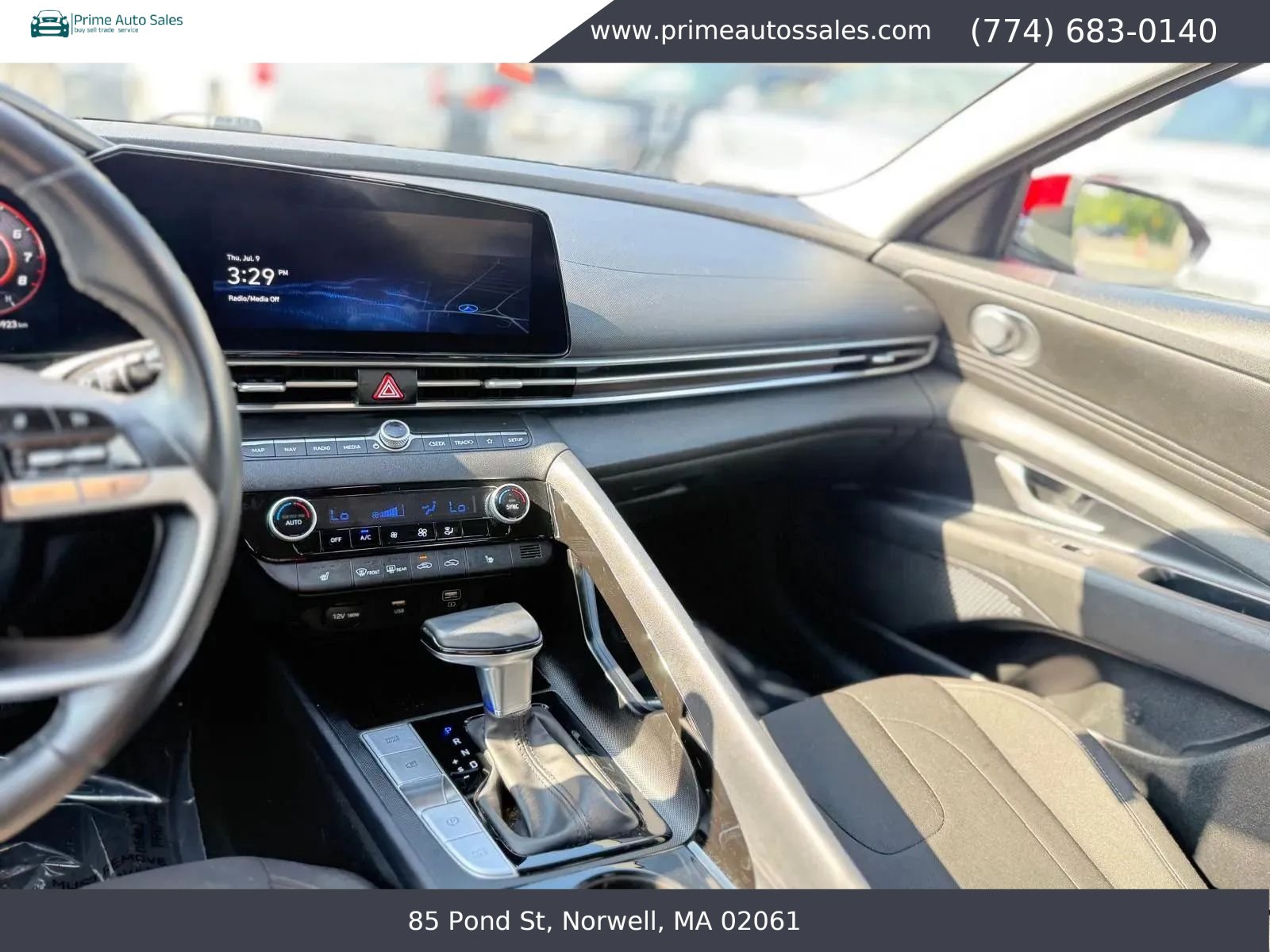 Used 2023 Hyundai Elantra SEL w/ Convenience Package FWD image 22