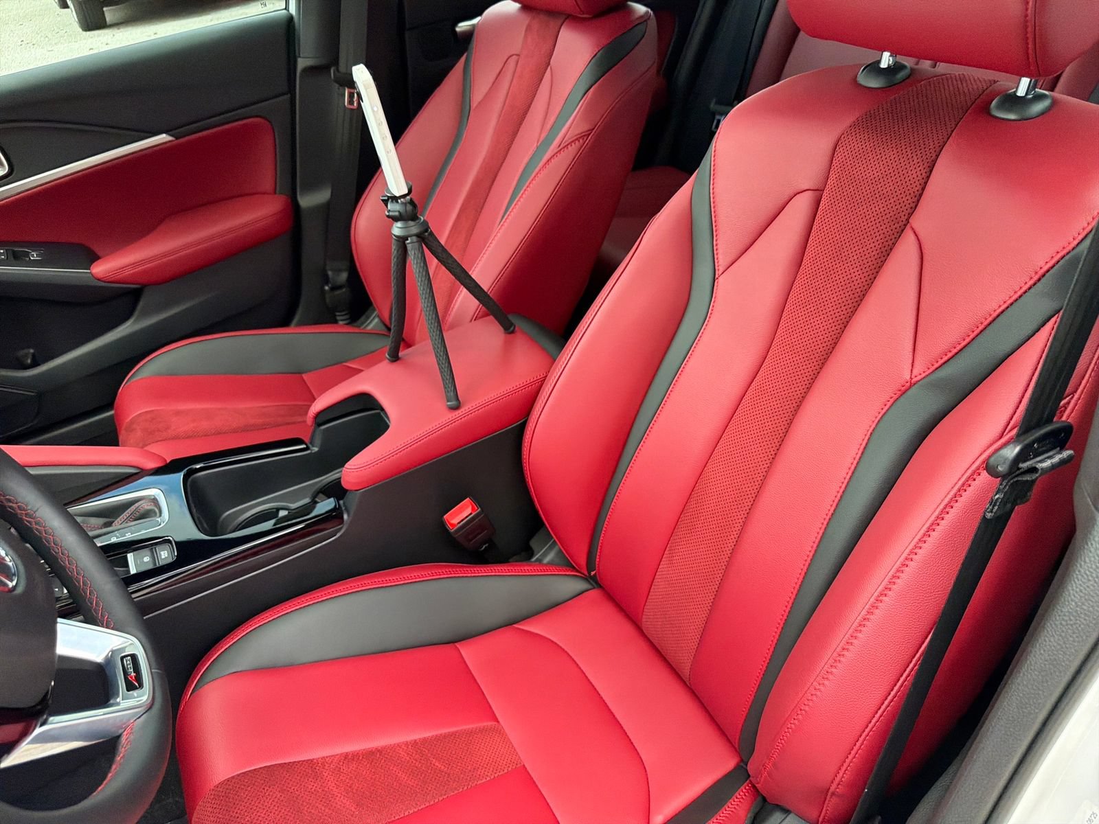 Used 2026 Acura Integra A-Spec FWD image 35