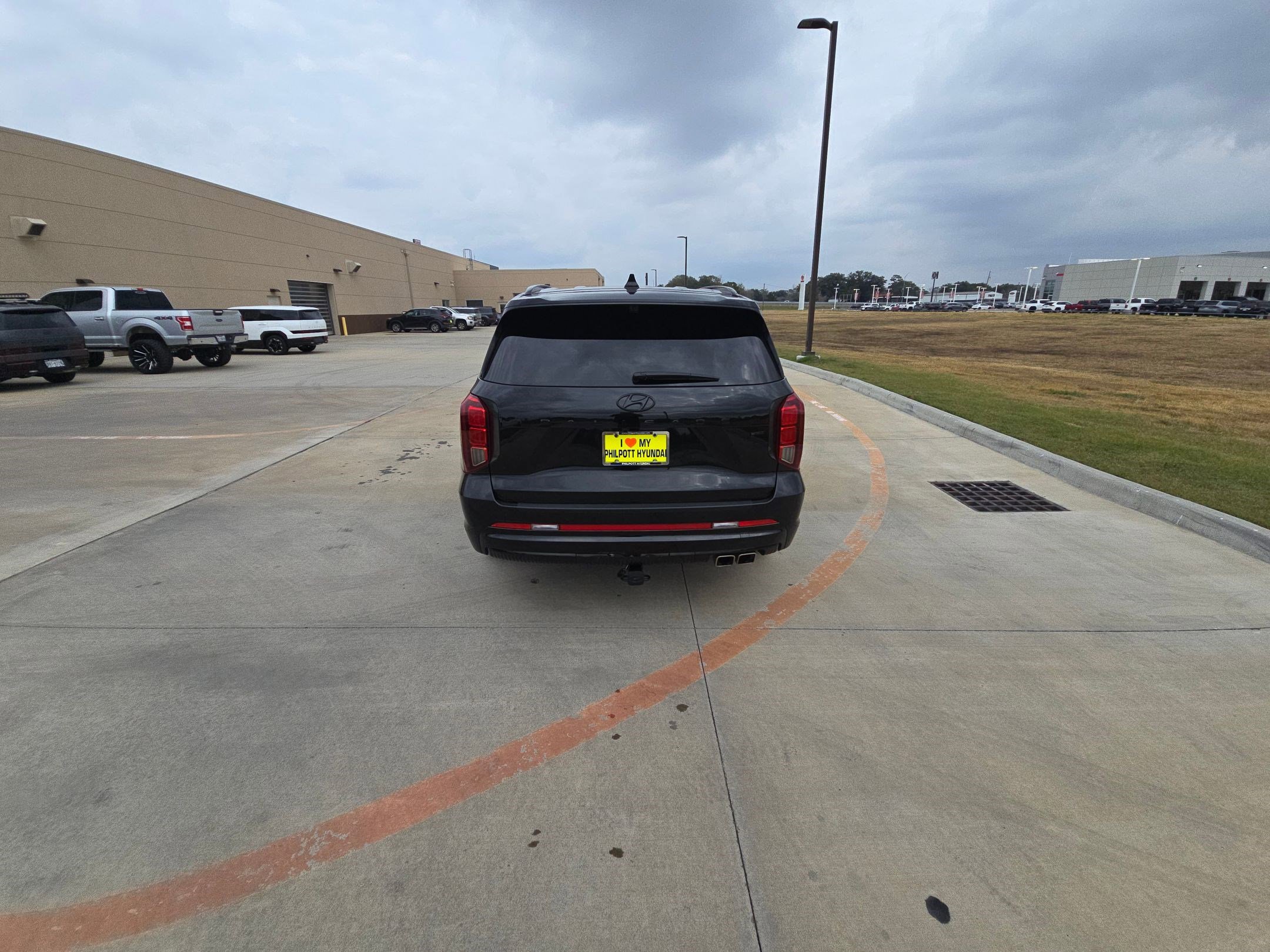 Used 2024 Hyundai Palisade Calligraphy image 26