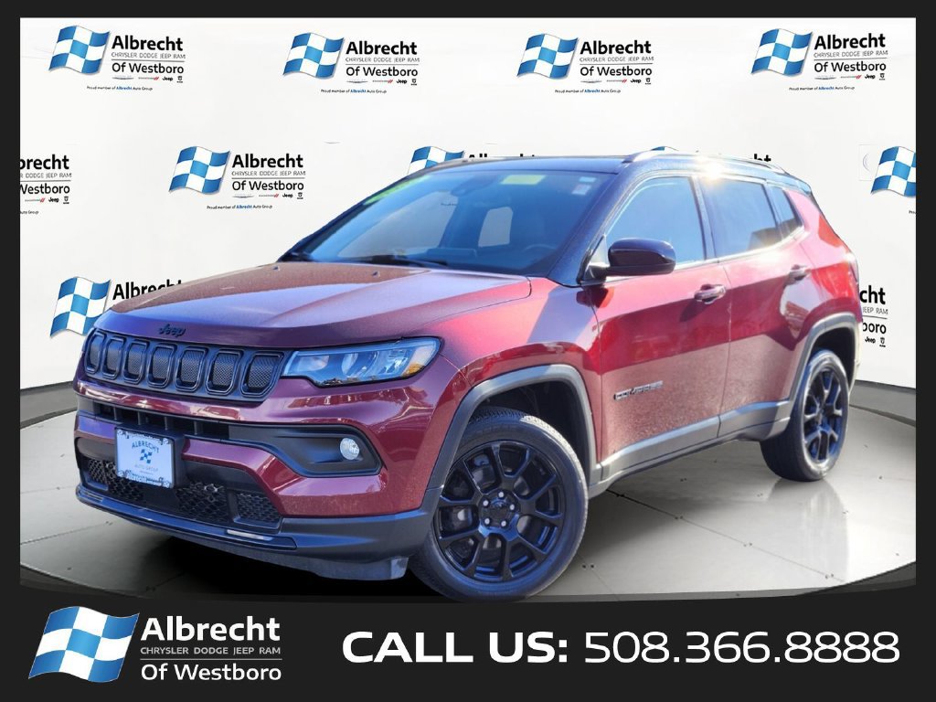 Used 2022 Jeep Compass Latitude w/ Sun and Sound Group AWD/4WD image 1