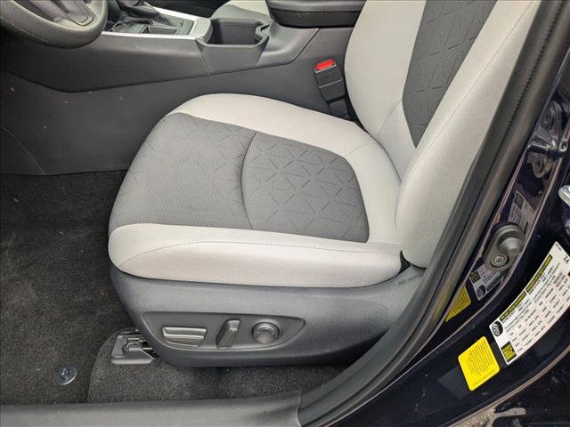 New 2025 Toyota RAV4 XLE w/ Convenience Package image 4