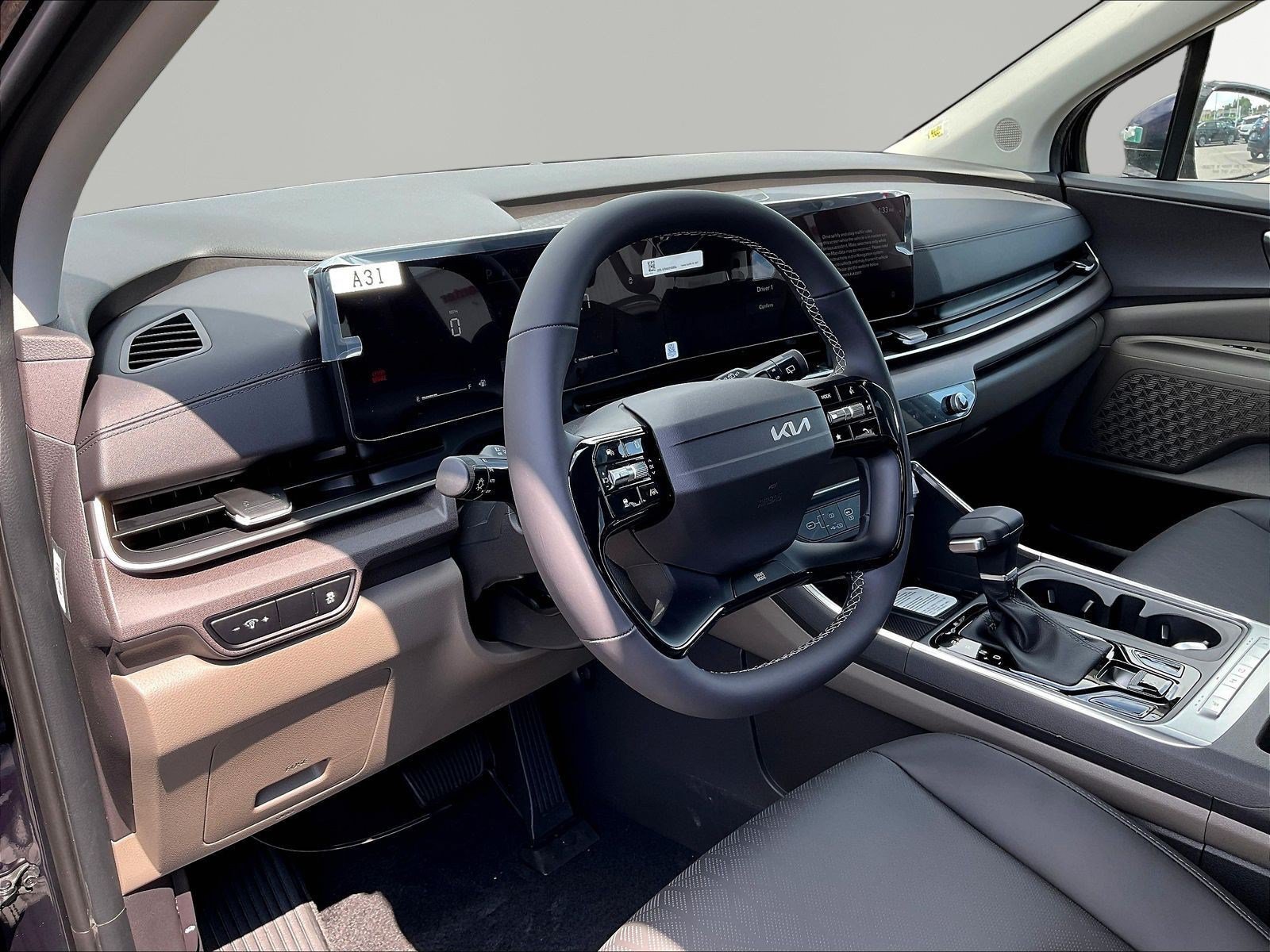 New 2027 Kia Carnival EX FWD image 16