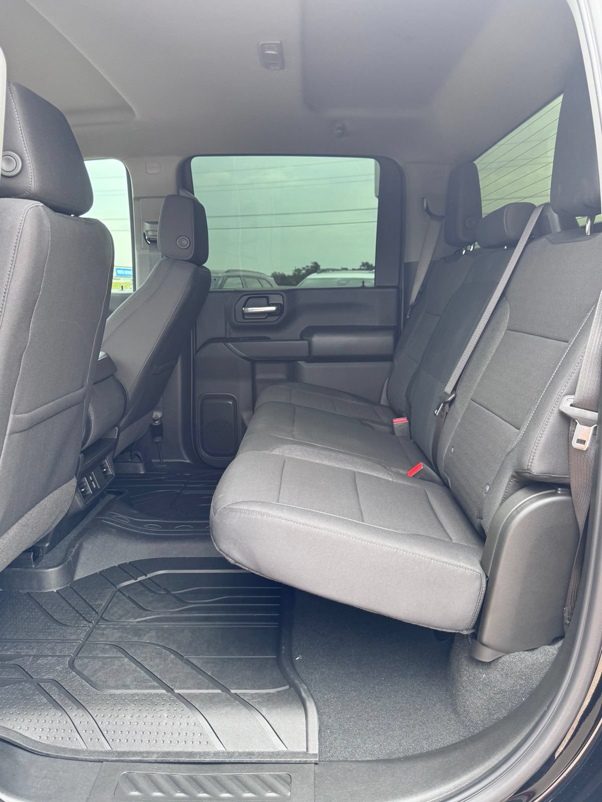 Used 2026 Chevrolet Silverado 2500 Custom w/ Custom Value Package AWD/4WD image 8