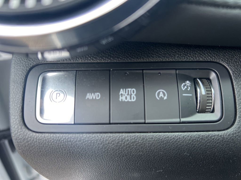 Used 2025 Chevrolet Equinox LT image 16