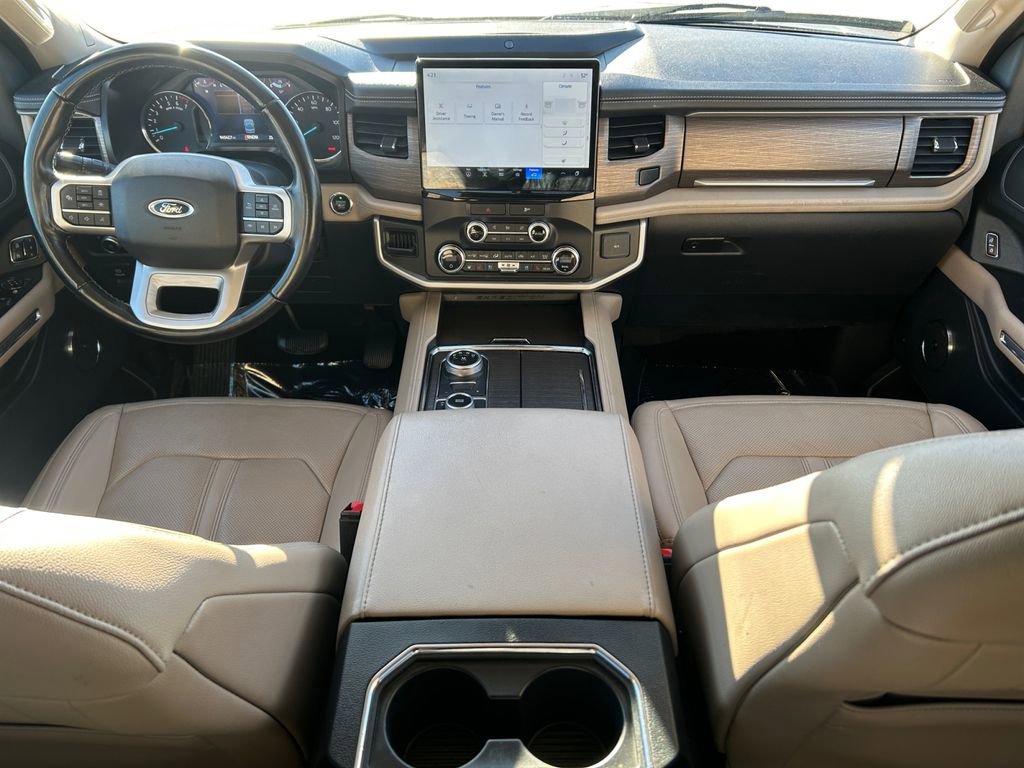 Used 2022 Ford Expedition Max Limited image 10