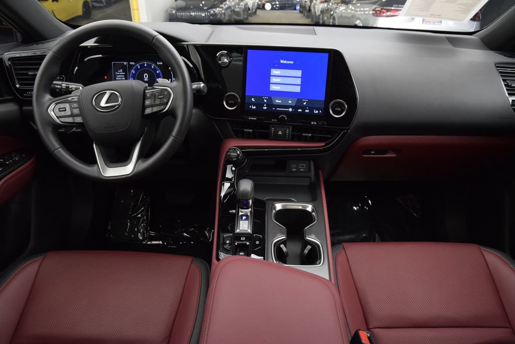 Used 2025 Lexus NX 250 FWD image 21
