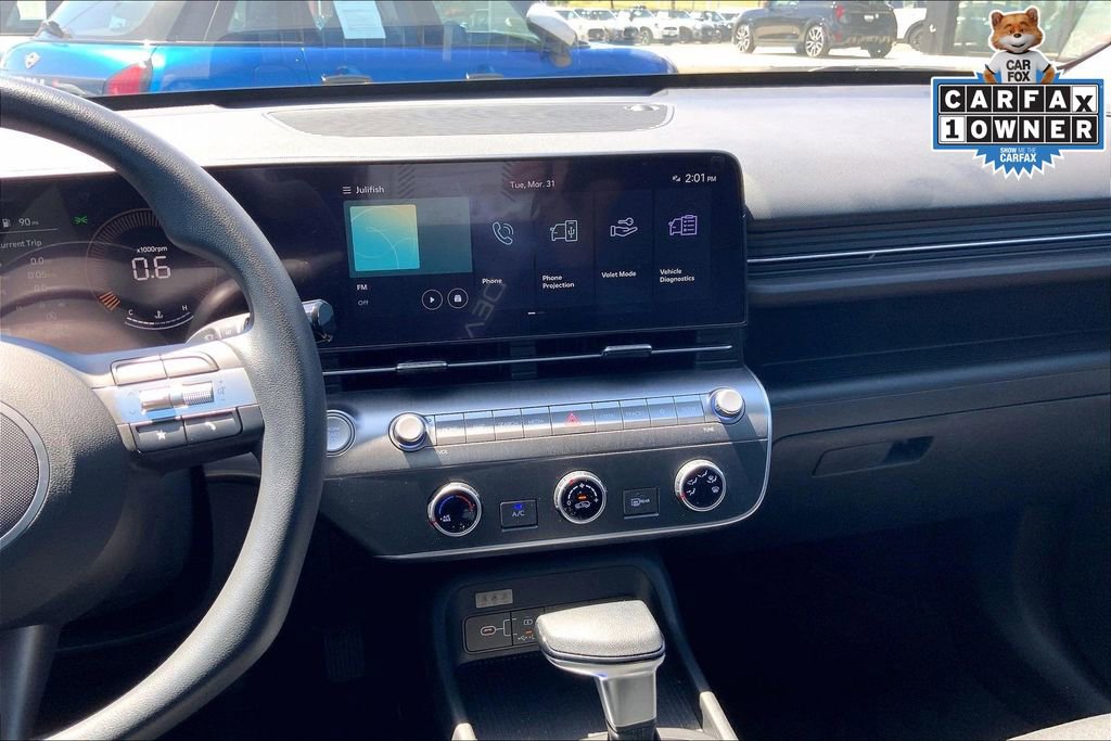 Used 2025 Hyundai Kona SE image 6