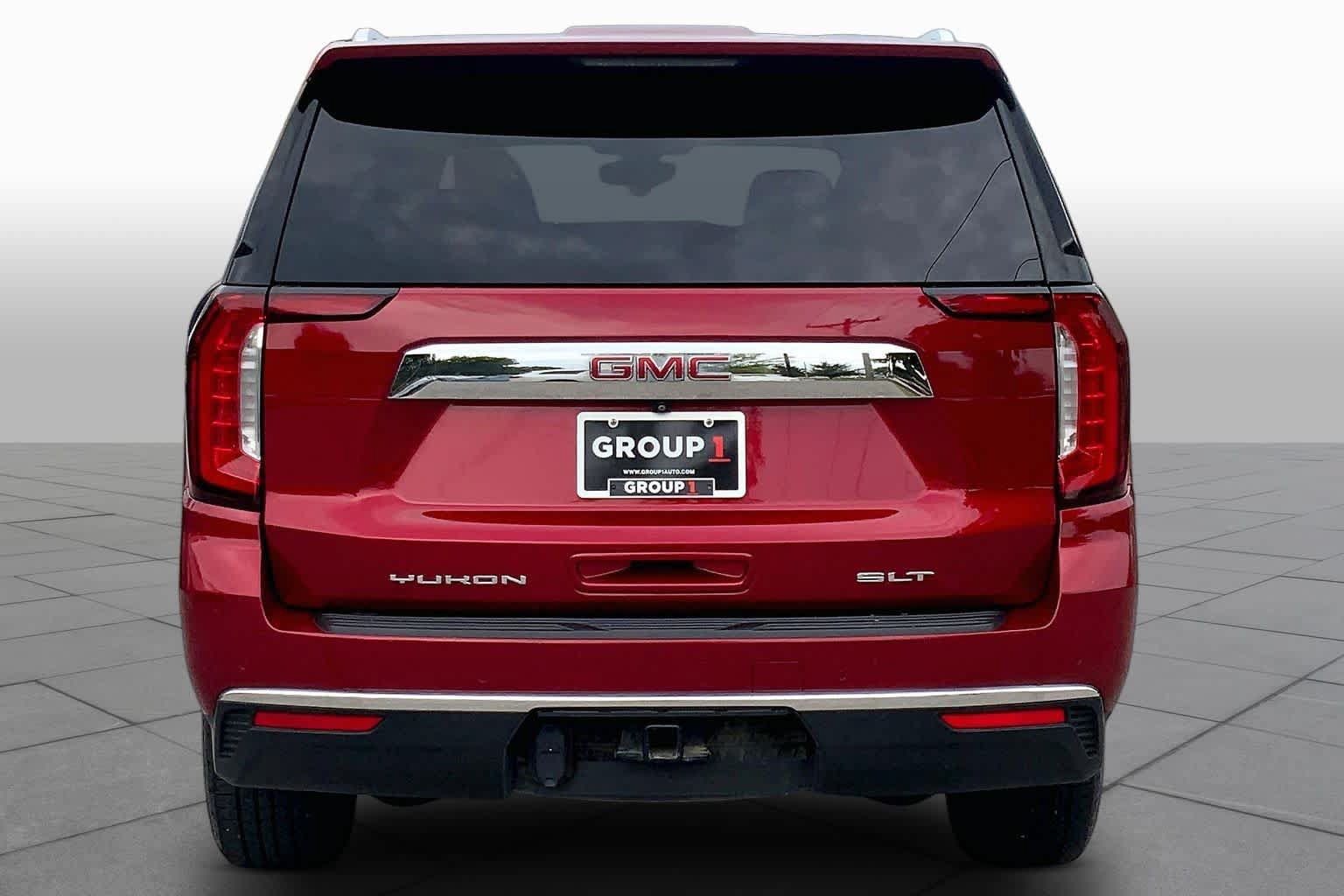 Used 2021 GMC Yukon XL SLT AWD/4WD image 5