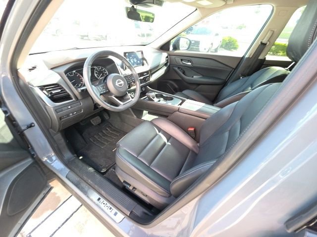 Used 2023 Nissan Rogue SL image 12