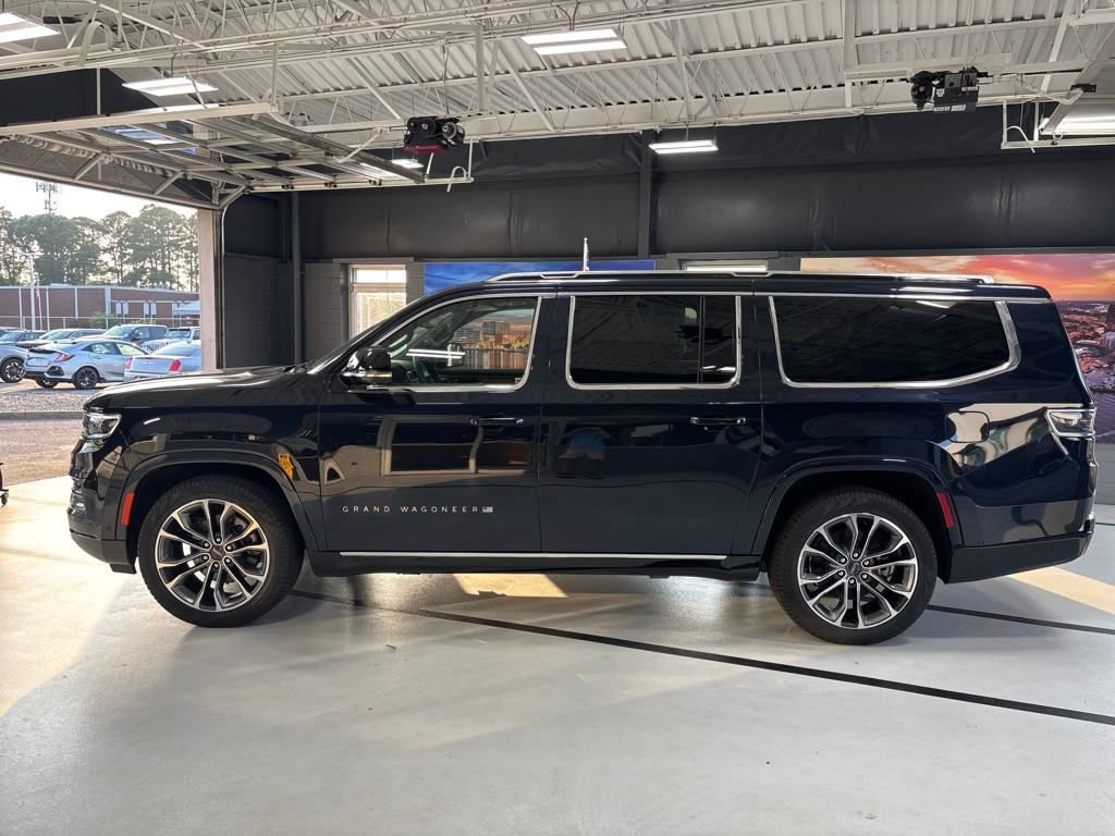 New 2024 Jeep Grand Wagoneer L Series III w/ Rear Seat Video Group 1 AWD/4WD image 3