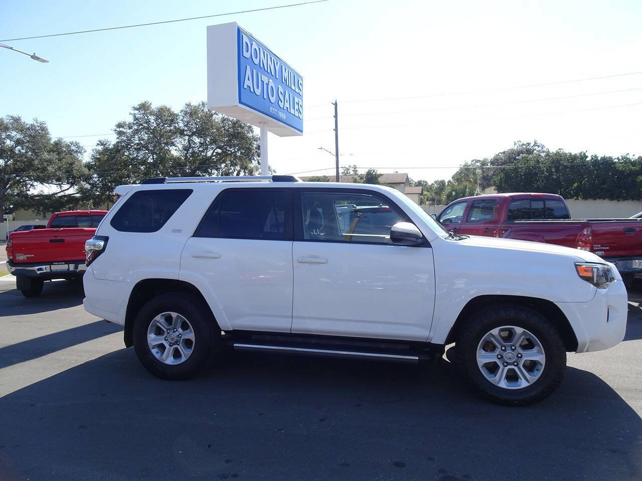 Used 2019 Toyota 4Runner 2WD image 1