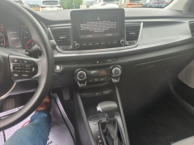 Used 2023 Kia Rio S w/ Technology Package FWD image 2
