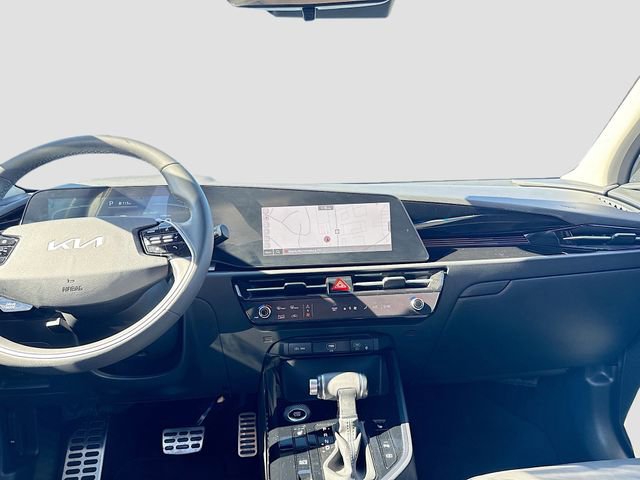 Certified 2023 Kia Niro EX Touring image 26