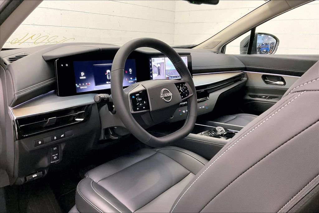 Certified 2025 Nissan Murano SL image 13