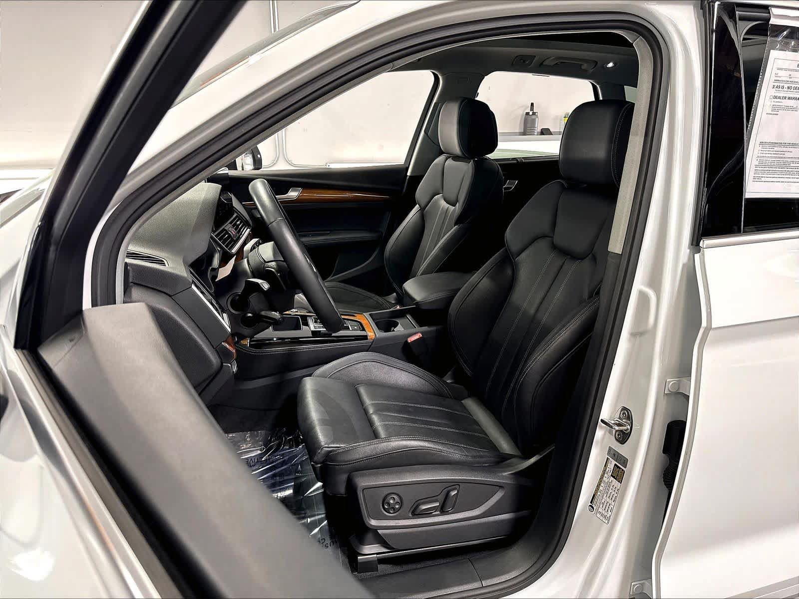 Used 2023 Audi Q5 2.0T Premium Plus w/ Premium Plus Package AWD/4WD image 26