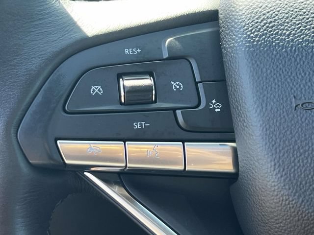 Certified 2024 Cadillac XT6 Luxury AWD/4WD image 24