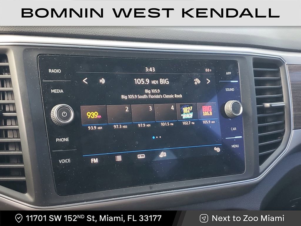 Used 2018 Volkswagen Atlas SE image 25