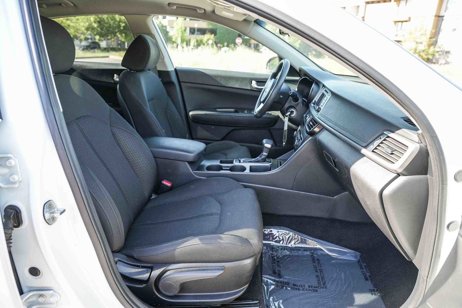 Used 2017 Kia Optima LX FWD image 16