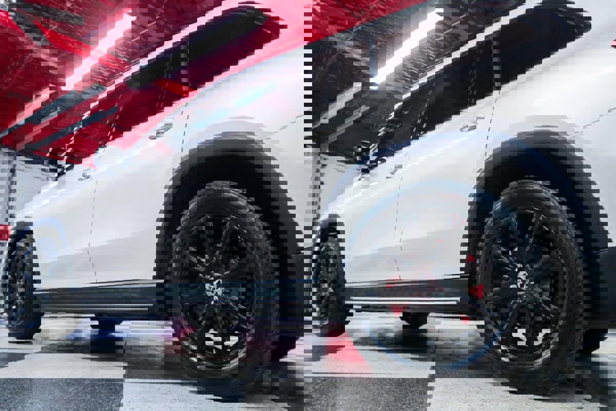 Used 2023 Mercedes-Benz GLS 450 4MATIC image 41