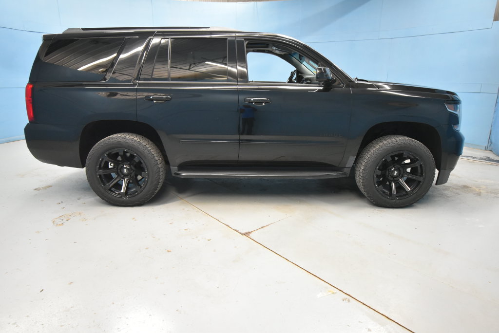 Used 2018 Chevrolet Tahoe Premier w/ RST 6.2L Performance Edition AWD/4WD image 38