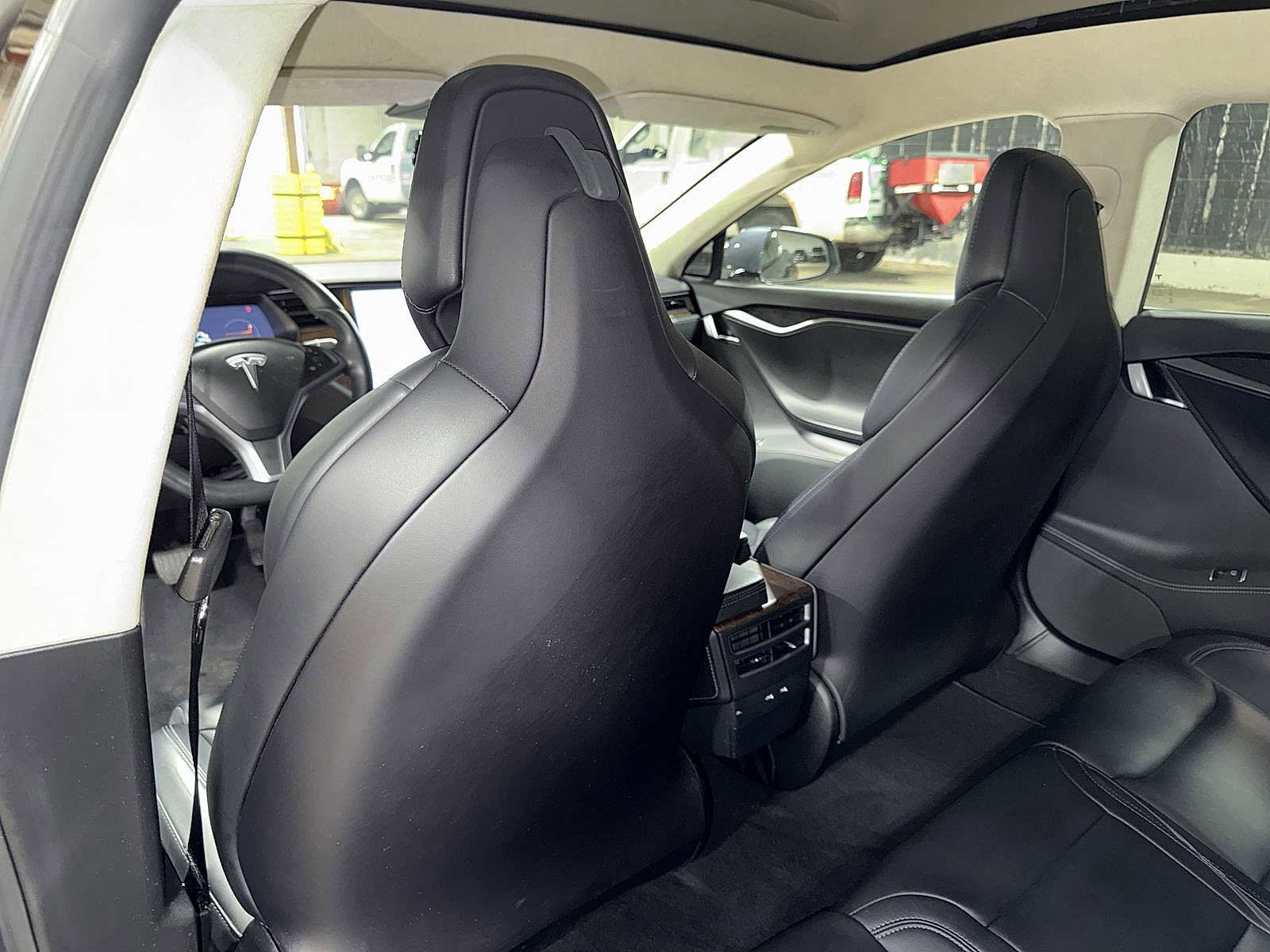 Used 2018 Tesla Model S 75D image 28