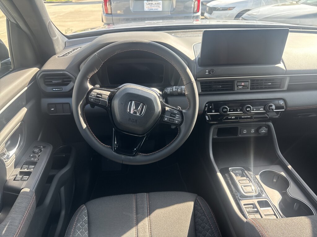 New 2026 Honda Pilot Sport image 11